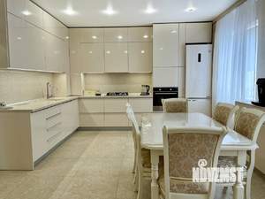Дом 151м², 2-этажный, участок 14 сот.  