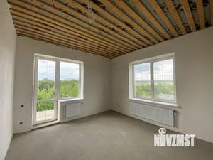 Дом 220м², 2-этажный, участок 6 сот.  