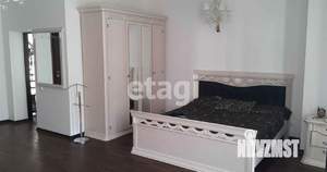 Дом 455м², 3-этажный, участок 8 сот.  