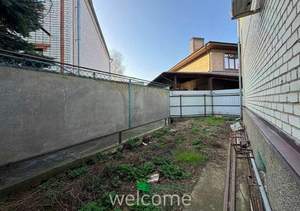 Дом 214м², 3-этажный, участок 6 сот.  