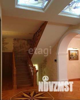 Дом 450м², 3-этажный, участок 5 сот.  