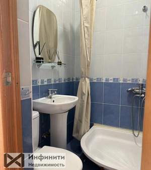 Дом 220м², 3-этажный, участок 1 сот.  
