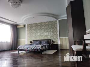 Дом 494м², 4-этажный, участок 6 сот.  