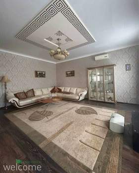 Дом 217м², 2-этажный, участок 645 сот.  