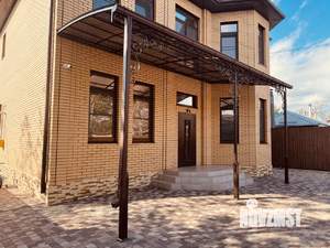 Дом 220м&sup2;, 2-этажный, участок 7 сот.  