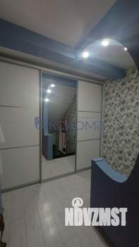 Дом 181м², 3-этажный, участок 3 сот.  