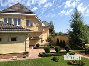 Дом 350м², 2-этажный, участок 9 сот.  