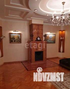 Дом 450м², 3-этажный, участок 5 сот.  