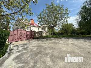 Дом 140м², 3-этажный, участок 10 сот.  