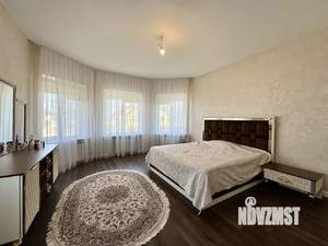Дом 240м², 2-этажный, участок 5 сот.  