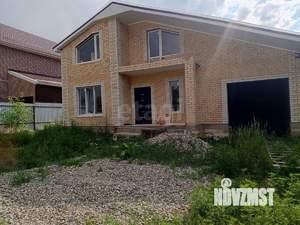 Дом 182м², 2-этажный, участок 6 сот.  