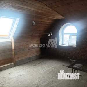 Дом 500м², 2-этажный, участок 10 сот.  