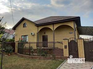 Дом 277м², 2-этажный, участок 8 сот.  