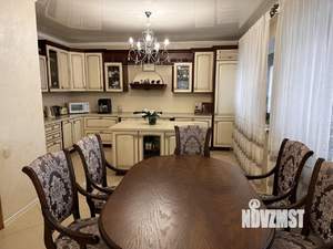Дом 280м², 4-этажный, участок 7 сот.  