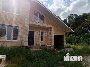 Дом 182м², 2-этажный, участок 6 сот.  