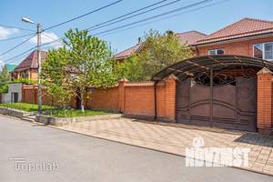 Дом 377м², 2-этажный, участок 0 сот.  