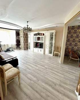 Дом 251м², 2-этажный, участок 8 сот.  