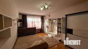 Дом 326м², 2-этажный, участок 11 сот.  