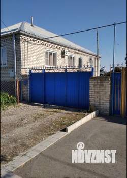 Дом 276м², 2-этажный, участок 10 сот.  