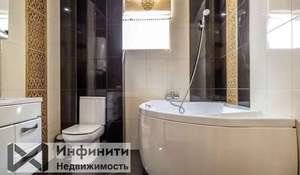 Дом 340м², 3-этажный, участок 7 сот.  