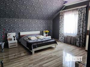 Дом 199м², 2-этажный, участок 5 сот.  