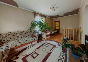 Дом 140м², 2-этажный, участок 7 сот.  