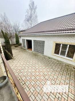 Дом 290м², 3-этажный, участок 12 сот.  