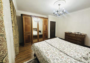 Дом 211м², 2-этажный, участок 3 сот.  