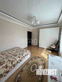 Дом 330м², 3-этажный, участок 10 сот.  