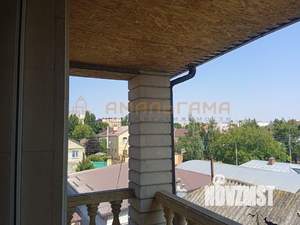 Дом 380м², 3-этажный, участок 0 сот.  