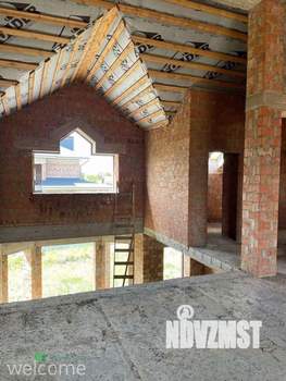 Дом 350м&sup2;, 2-этажный, участок 11 сот.  