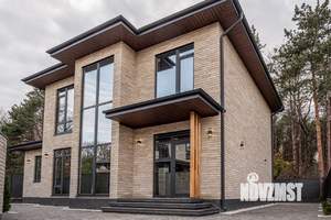 Дом 205м², 2-этажный, участок 6 сот.  