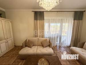 Дом 265м², 2-этажный, участок 6 сот.  