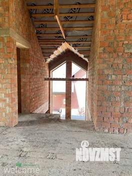 Дом 350м&sup2;, 2-этажный, участок 11 сот.  