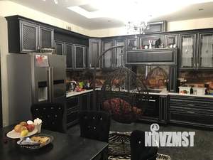 Дом 240м², 2-этажный, участок 12 сот.  