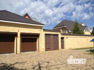 Дом 350м², 2-этажный, участок 9 сот.  