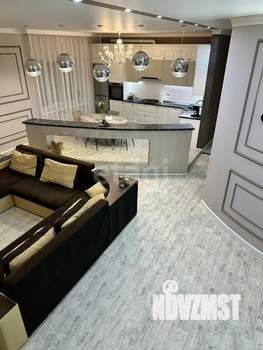 Дом 245м², 2-этажный, участок 5 сот.  