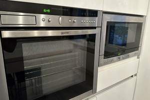 Дом 190м&sup2;, 3-этажный, участок 5 сот.  