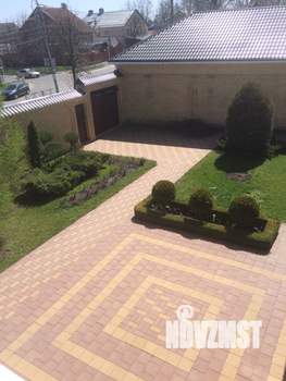 Дом 350м², 2-этажный, участок 9 сот.  