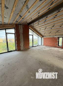 Дом 250м², 3-этажный, участок 12 сот.  
