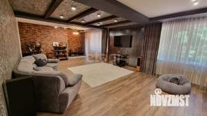 Дом 490м², 2-этажный, участок 20 сот.  