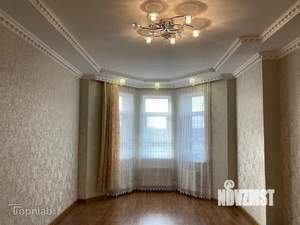 Дом 240м², 2-этажный, участок 0 сот.  