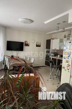 Дом 224м², 2-этажный, участок 7 сот.  