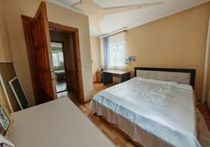 Дом 140м², 2-этажный, участок 7 сот.  