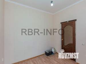 Дом 141м², 3-этажный, участок 6 сот.  