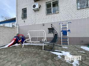 Дом 235м², 2-этажный, участок 17 сот.  