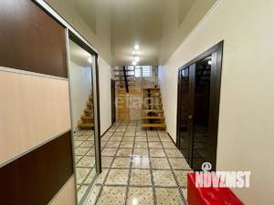 Дом 148м², 2-этажный, участок 7 сот.  