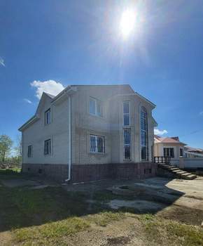 Дом 330м², 2-этажный, участок 10 сот.  