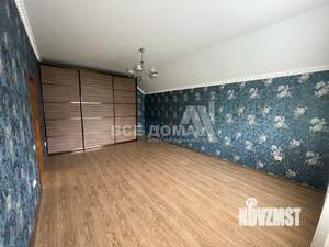 Дом 263м², 2-этажный, участок 8 сот.  