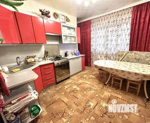 Дом 277м², 2-этажный, участок 6 сот.  